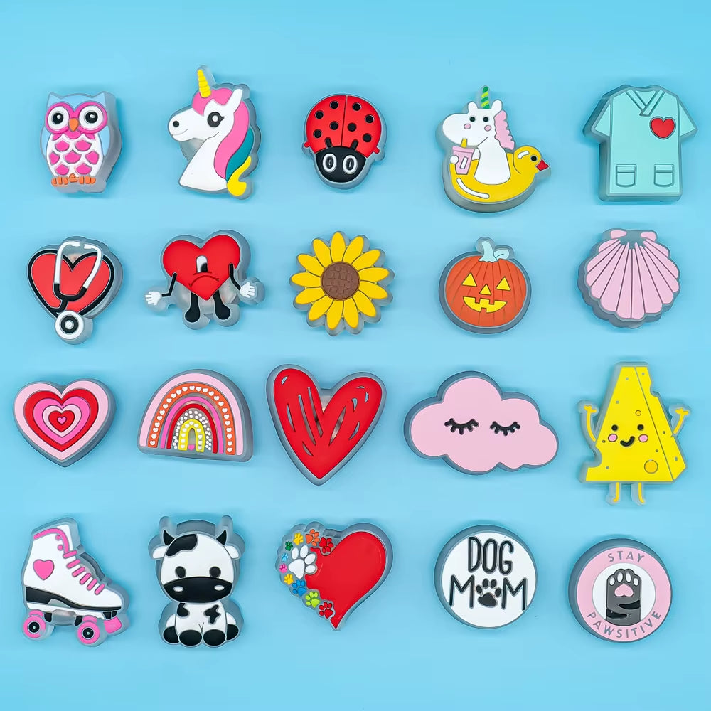 1Pcs Cute Owl Ladybug Cows Cat LED Shoe Charms Unicorn Gamepad Stethoscope Light up Shoe Decoration Sunflower Clog Pins